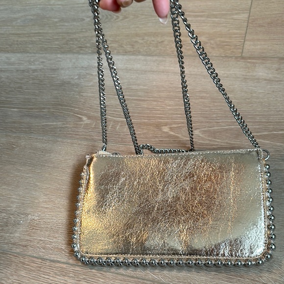 Metallic Rose Gold Crinkled Faux Leather With Studs Bag - Picture 3 of 10